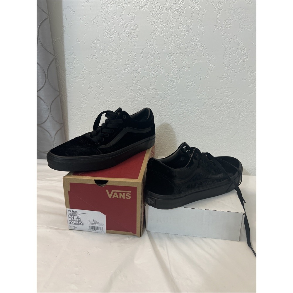 Vans Old Skool Triple Black Suede M 7.5 W 9 Unisex Low 751505 NEW Skate Lace Up